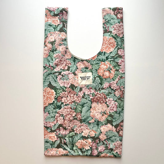 Emotional Baggage Shopper – Vintage Floral