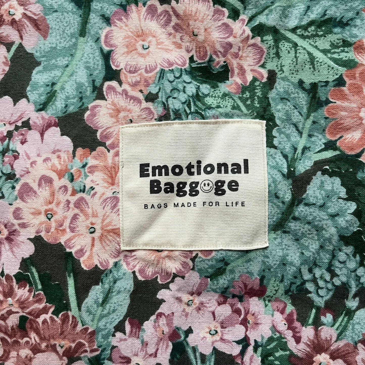 Emotional Baggage Shopper – Vintage Floral