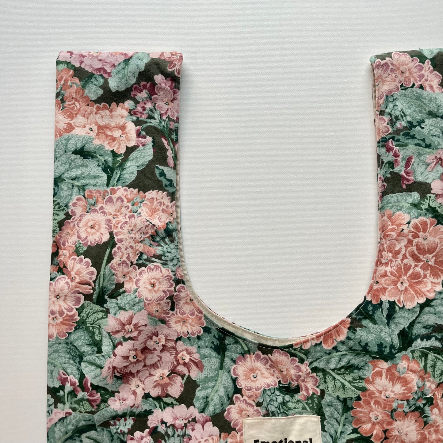 Emotional Baggage Shopper – Vintage Floral