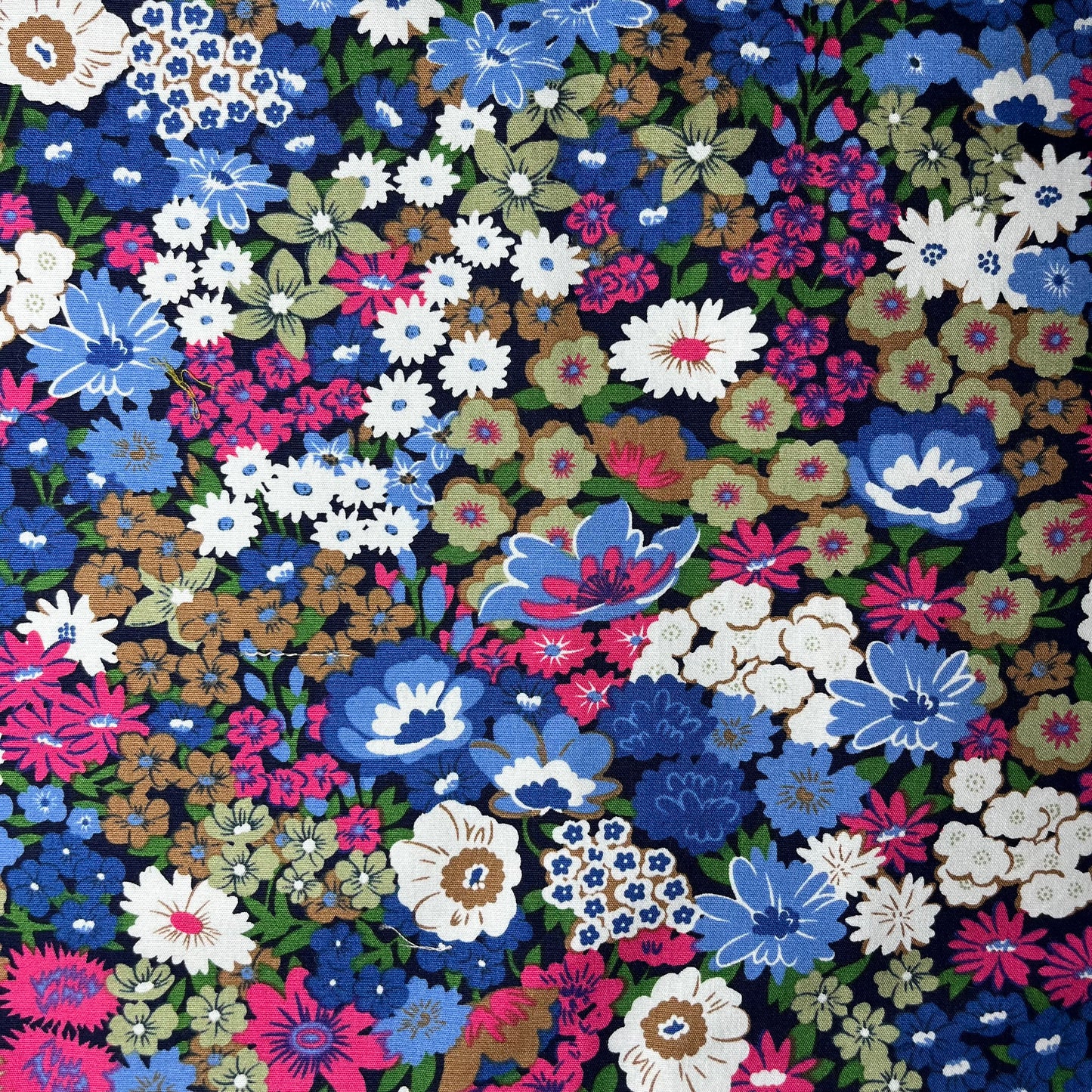 Emotional Baggage Shopper – Modern Blue Floral