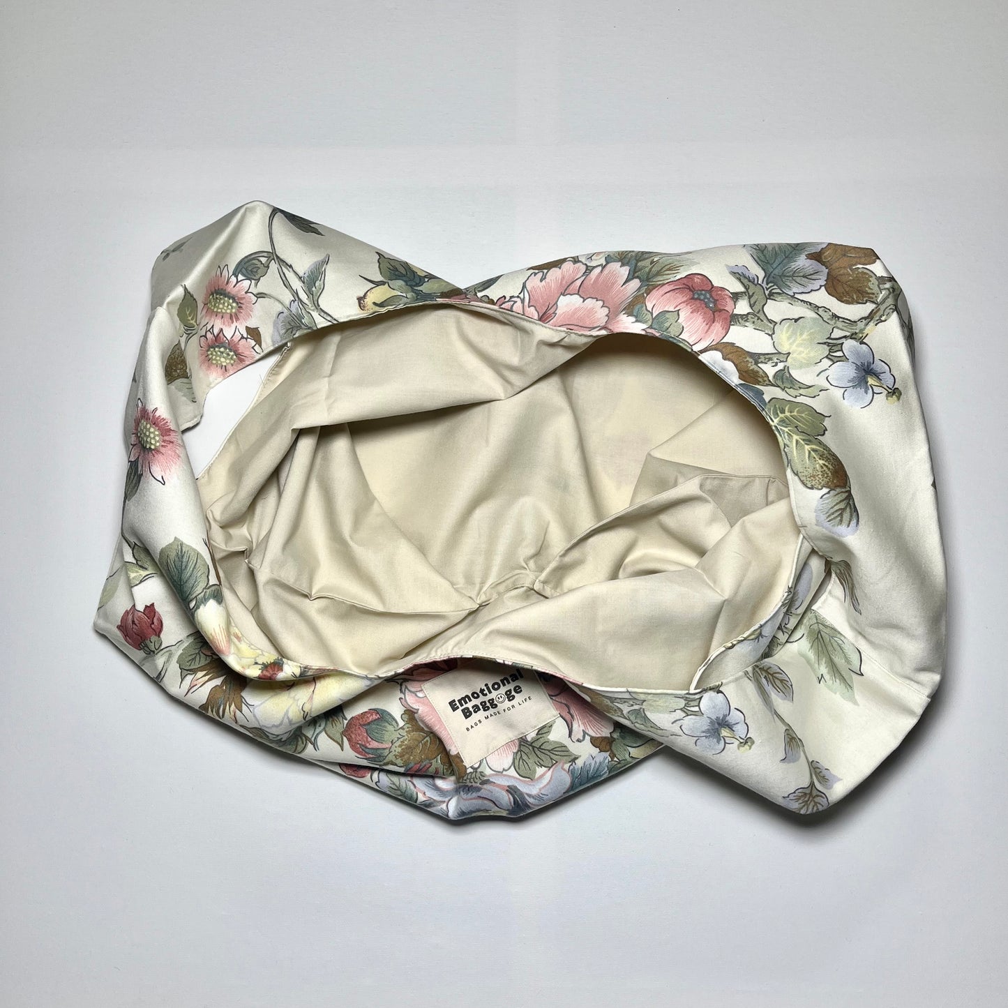 Emotional Baggage Shopper – Soft Florals