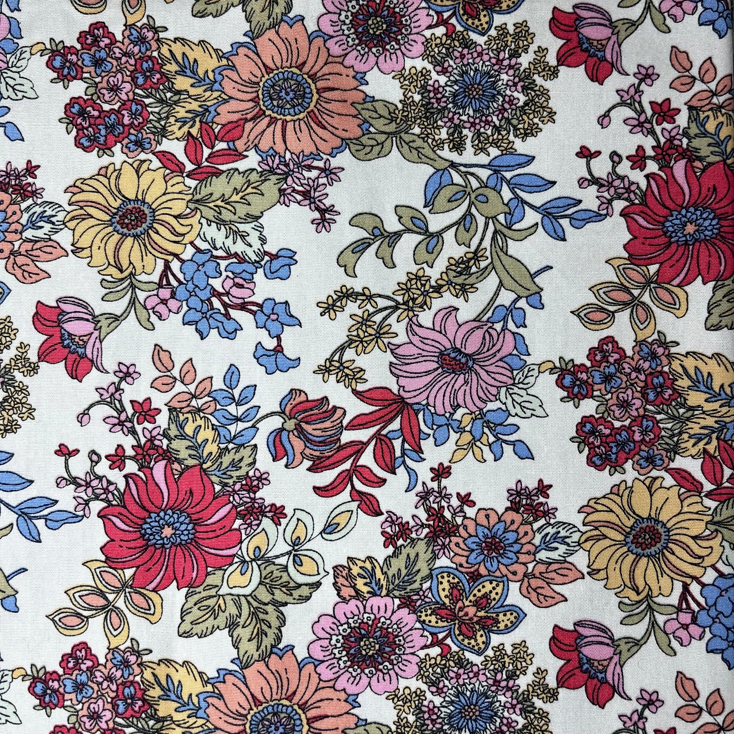 Emotional Baggage Shopper – Bold Illustrated Floral