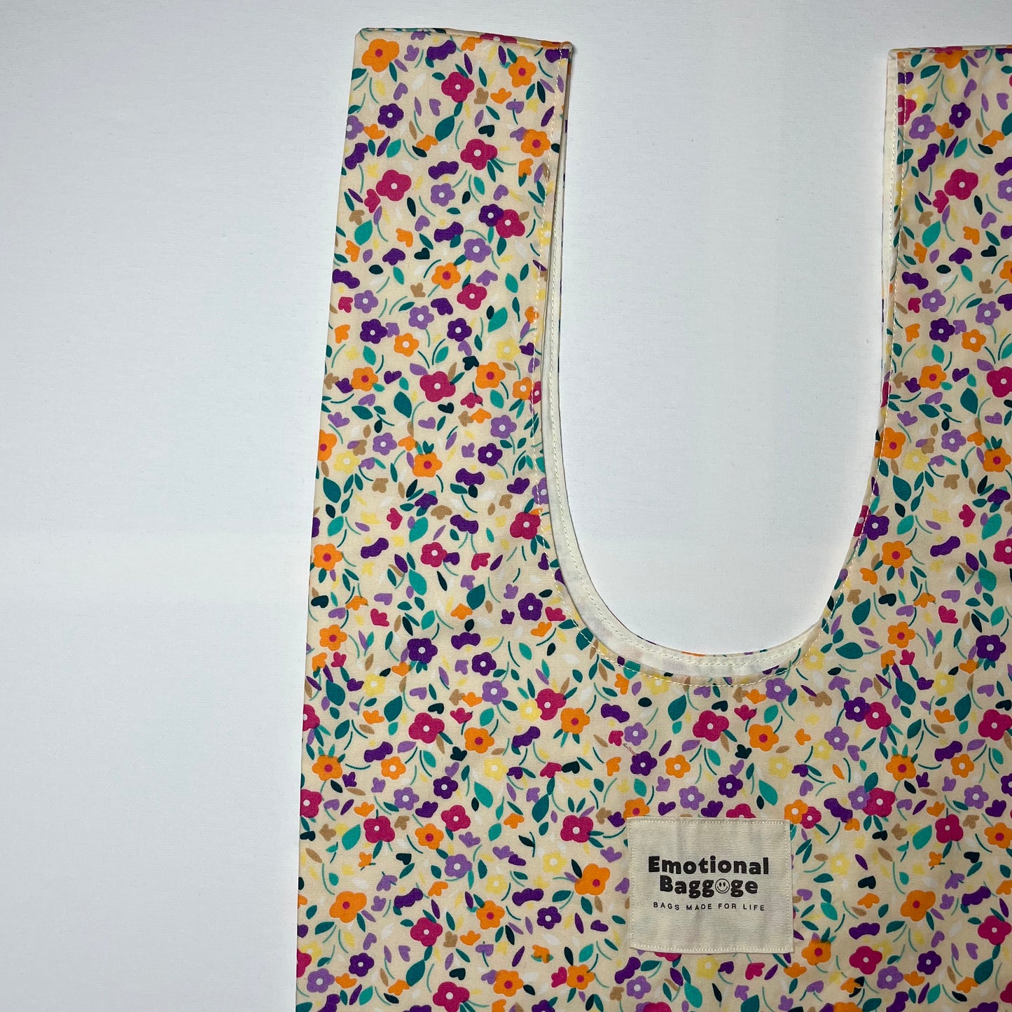 Emotional Baggage Shopper – Tiny Flower Print